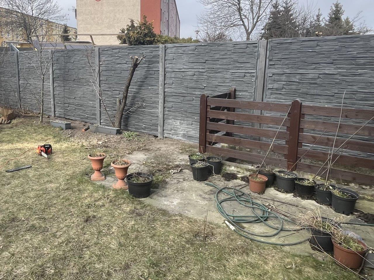 Ogrodzenie z płyt betonowych ROMBUD