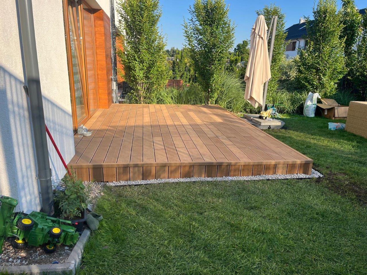 Taras z płyt gresowych ROMBUD